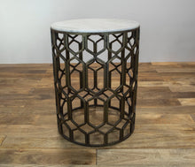 Load image into Gallery viewer, The Solenne Table – 20&quot; Round Marble End Table with Aged Brass Base